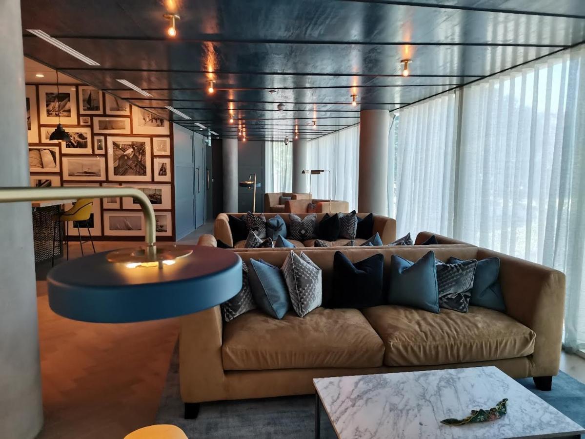 Charles Hope Canary Wharf South Quay London Eksteriør billede