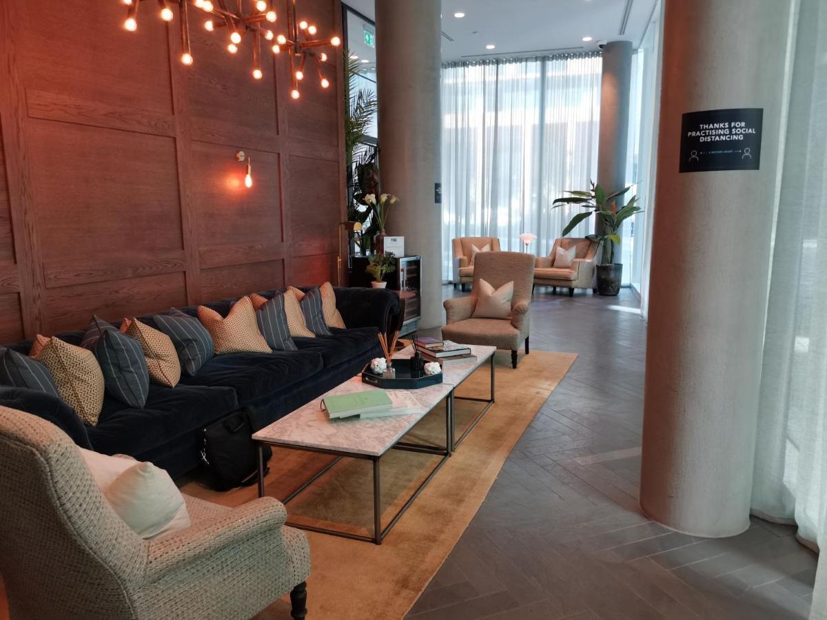 Charles Hope Canary Wharf South Quay London Eksteriør billede